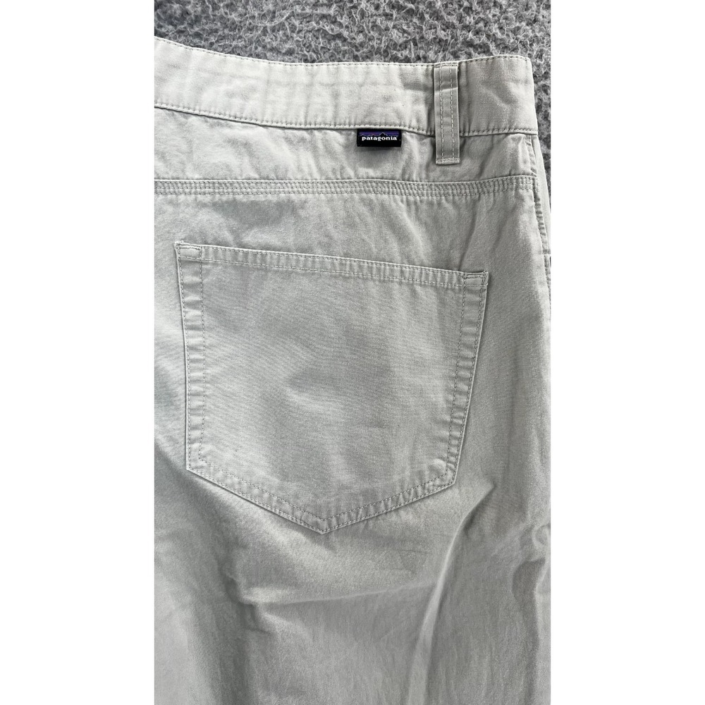 Patagonia Pants Mens Size 34 (Fit 34x30) Beige Off White Straight Leg Flat Front - Picture 12 of 13